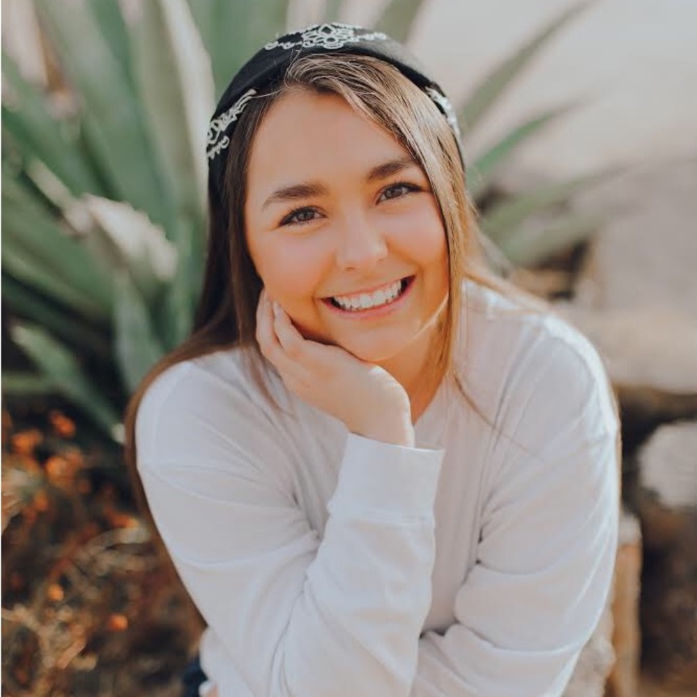 Meet your Posher, Vanessa